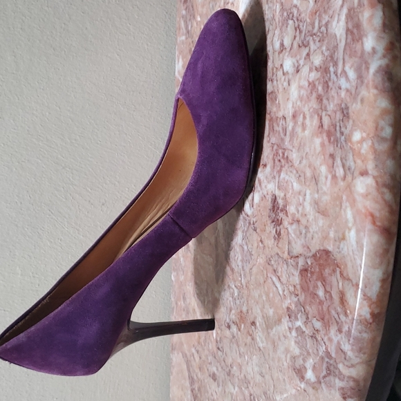 Beautiful suede heels - Picture 6 of 8